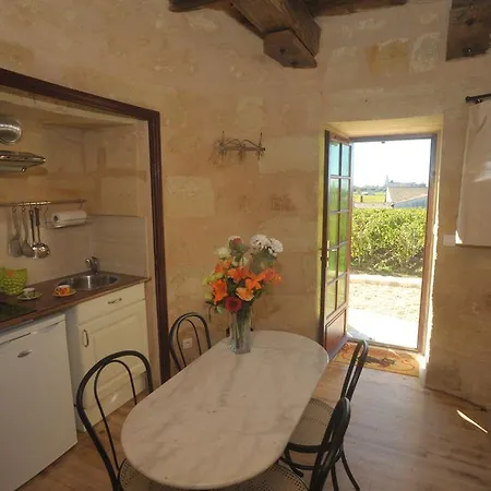 Clos Moulin Du Cadet *